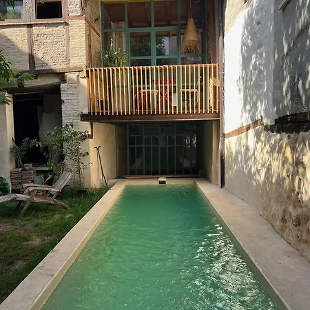 Independiente Con Acceso A Patio Y Piscina La Nueva Apartamento Candeleda