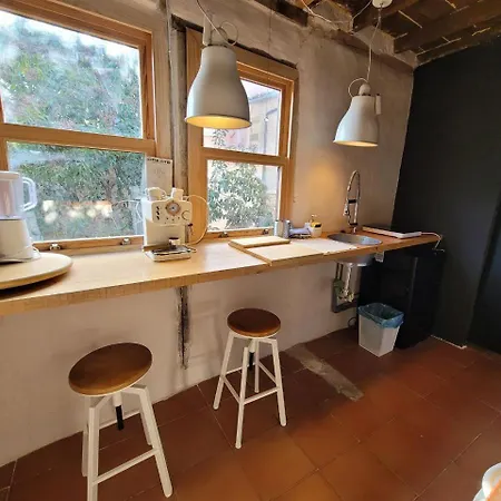 Independiente Con Acceso A Patio Y Piscina La Nueva *