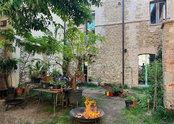 Duplex Independiente Con Acceso A Patio Y Piscina La Nueva * Candeleda